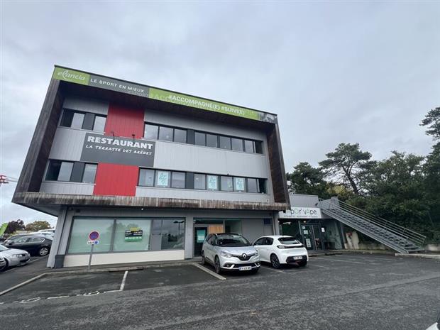 Commerce Location 86000 POITIERS