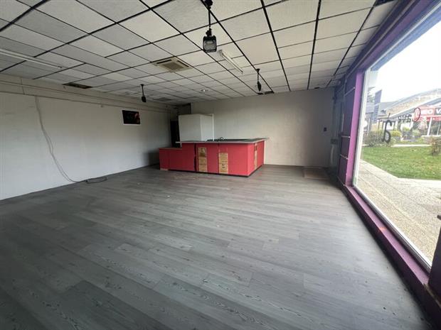 Commerce Location 86130 JAUNAY MARIGNY