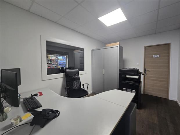 Local d'activités Location 86190 VOUILLE