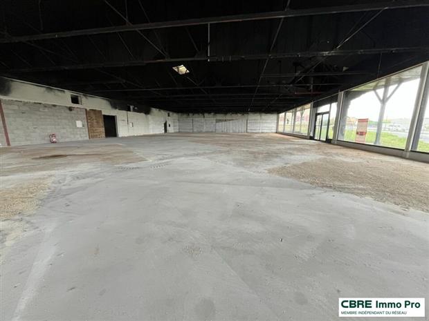 Commerce Location 86360 CHASSENEUIL DU POITOU