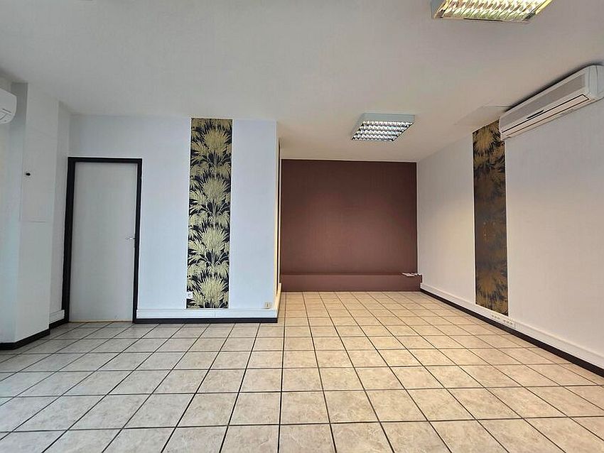 Bureau Location 86240 FONTAINE LE COMTE