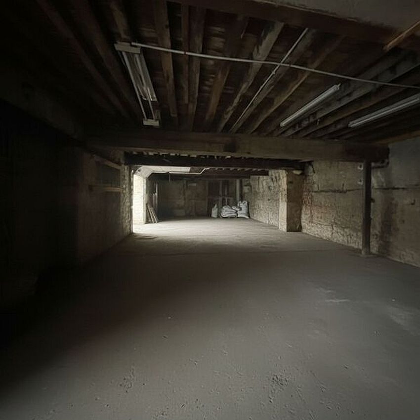 Commerce Location 86000 POITIERS