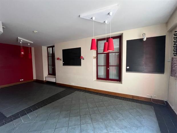 Commerce Location 86000 POITIERS