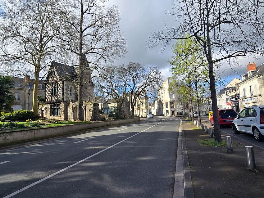 Chargement de l'image...