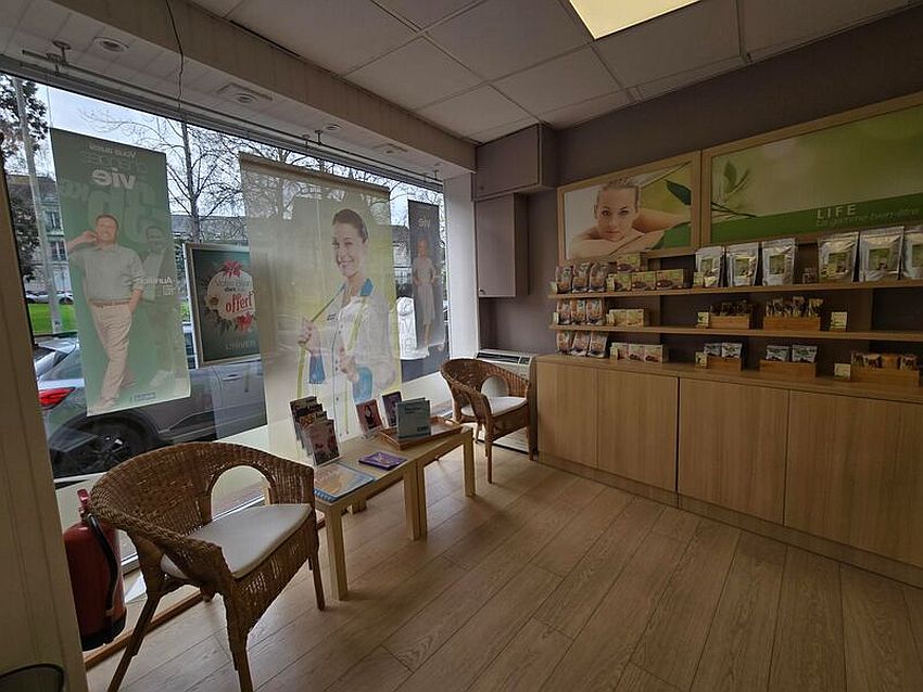 Commerce Location 86100 CHATELLERAULT