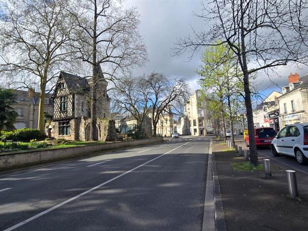 Bureau Location 86100 CHATELLERAULT