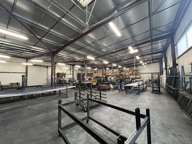 Local d'activités Location 86240 FONTAINE LE COMTE