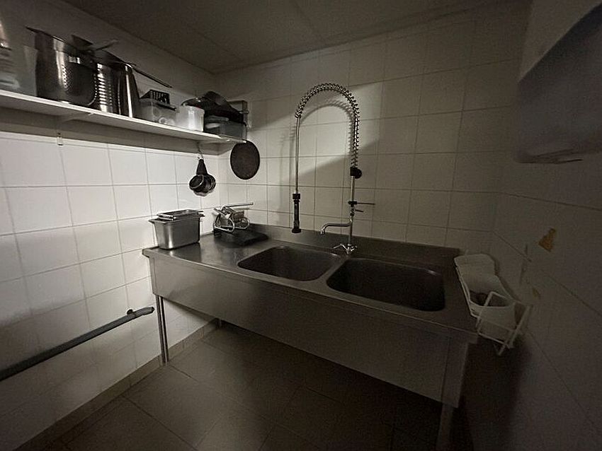 Commerce Location 86100 CHATELLERAULT