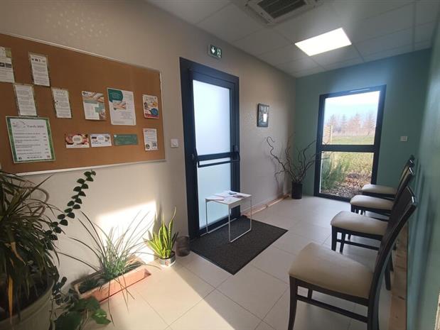 Bureau Location 86190 VOUILLE