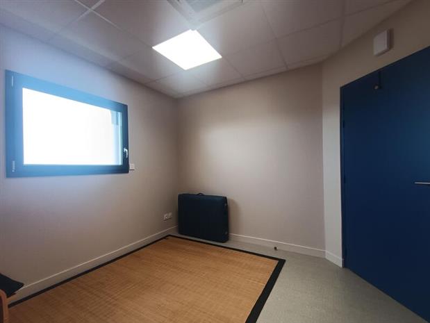 Bureau Location 86190 VOUILLE