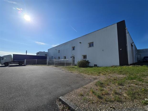 Local d'activités Vente/Location 86000 POITIERS