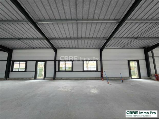 Commerce Location 86800 SAINT-JULIEN-L'ARS