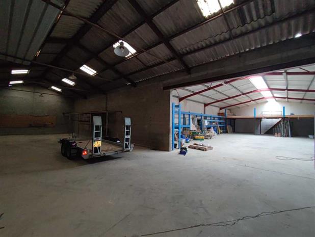 Local d'activités Vente 86340 ROCHES PREMARIE ANDILLE