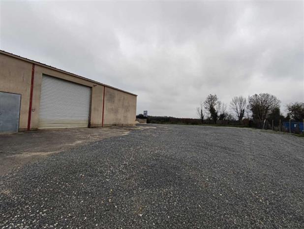 Local d'activités Vente 86340 ROCHES PREMARIE ANDILLE