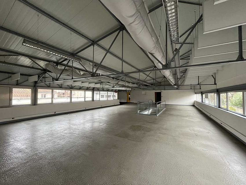 Local d'activités Location 86000 POITIERS