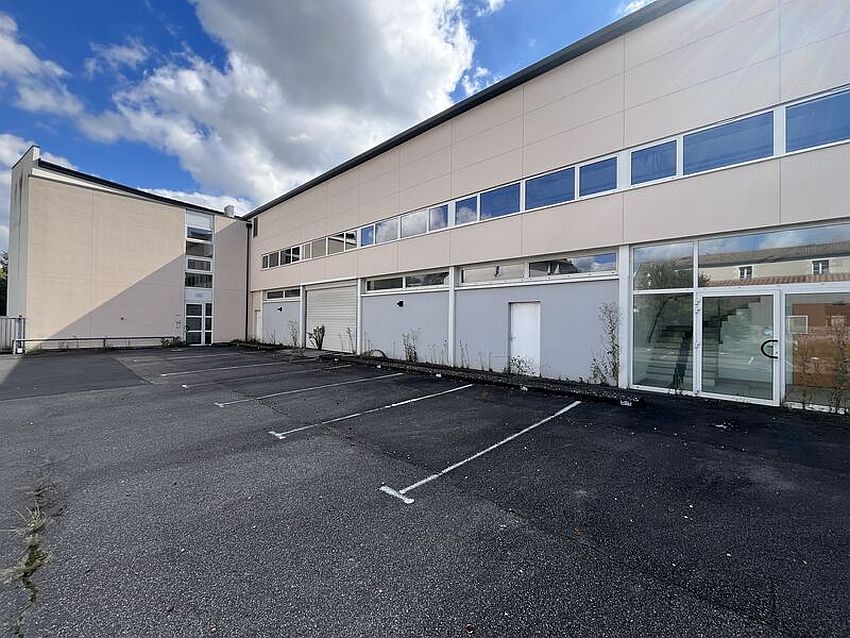 Local d'activités Location 86000 POITIERS