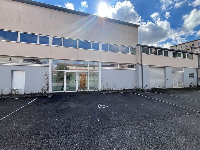 Chargement de l'image...