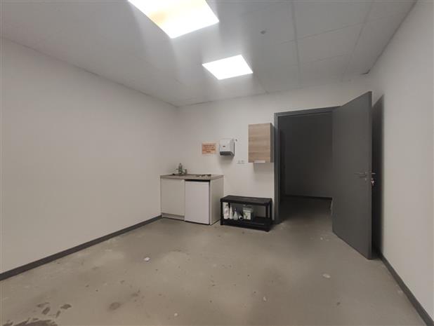Bureau Location 86580 BIARD