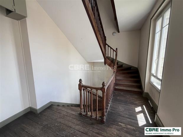 Bureau Vente 86400 CIVRAY