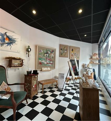 Commerce Location 86000 POITIERS