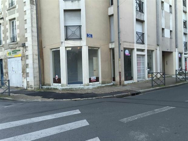 Commerce Location 86000 POITIERS