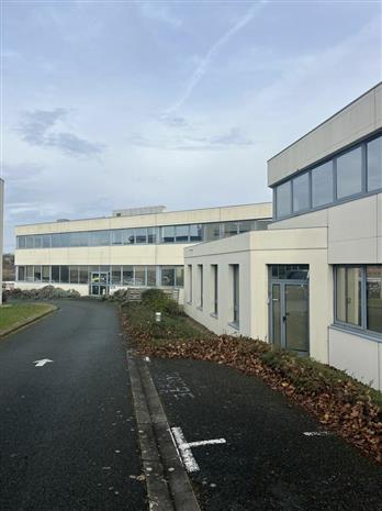 Bureau Vente 86360 CHASSENEUIL DU POITOU