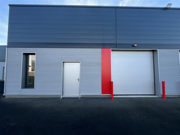 Commerce Location 86000 POITIERS