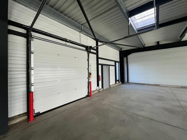 Commerce Location 86000 POITIERS
