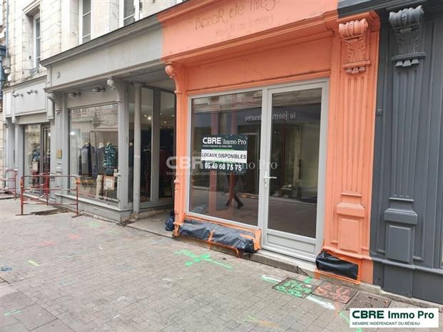 Commerce Location 86000 POITIERS