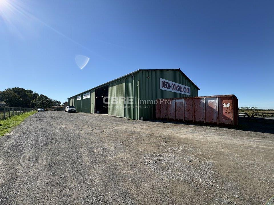 Local d'activités Vente 86340 ASLONNES