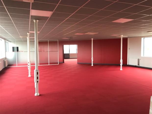 Bureau Location 86360 CHASSENEUIL DU POITOU