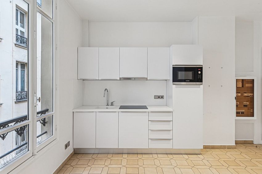 Bureau Location 75001 PARIS 21 RUE DU MONT THABOR