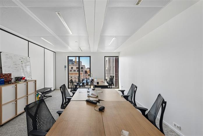 Bureau Location 92110 CLICHY 1-5 RUE DU 8 MAI 1945