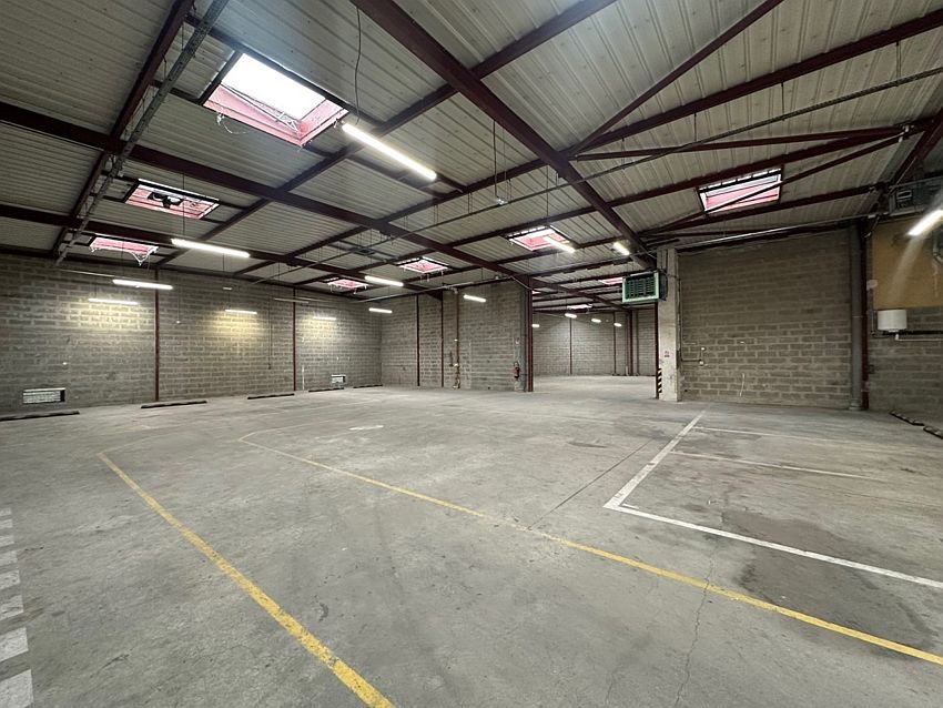 Local d'activités Location 93330 NEUILLY SUR MARNE
