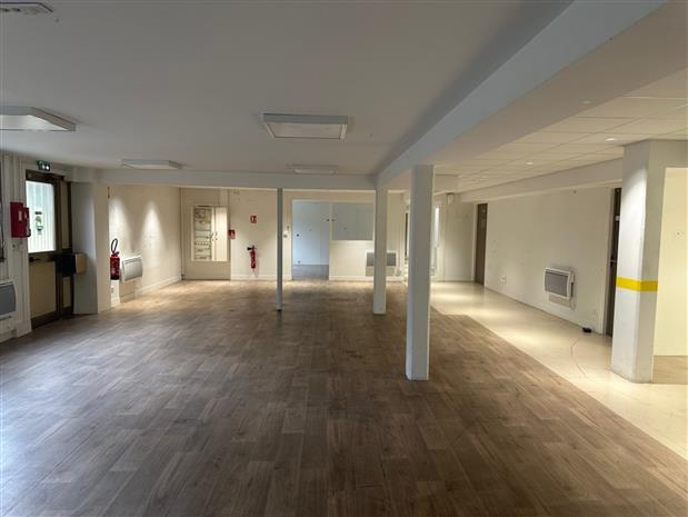 Local d'activités Location 93330 NEUILLY SUR MARNE