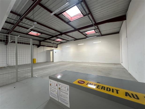 Local d'activités Location 93330 NEUILLY SUR MARNE