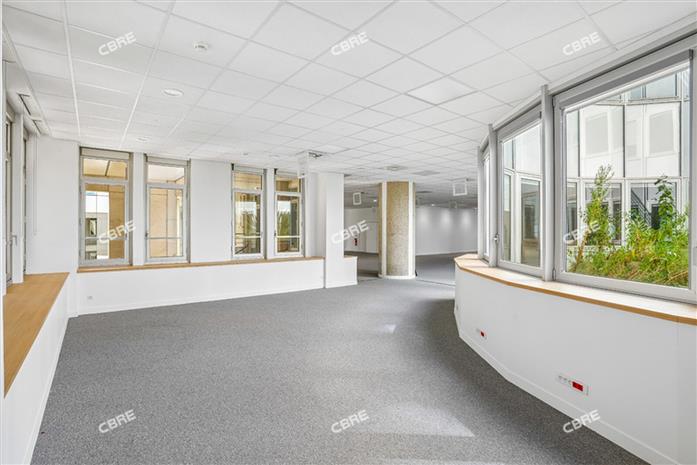 Bureau Location 93160 NOISY LE GRAND 1 PLACE JEAN BAPTISTE CLEMENT