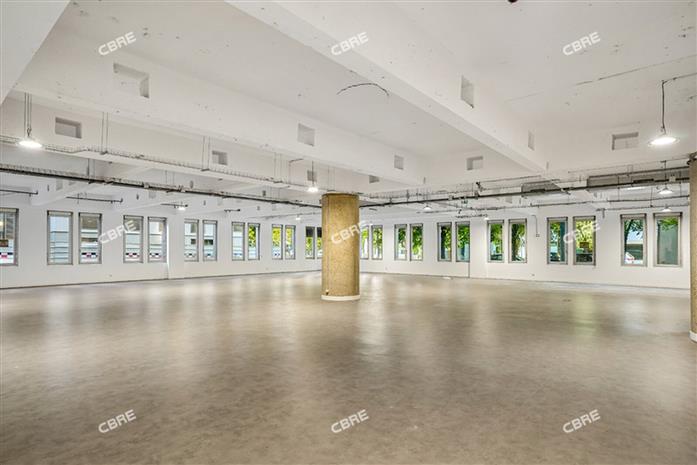 Bureau Location 93160 NOISY LE GRAND 1 PLACE JEAN BAPTISTE CLEMENT