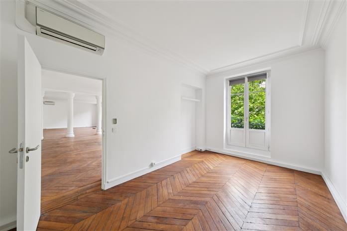 Bureau Location 75001 PARIS