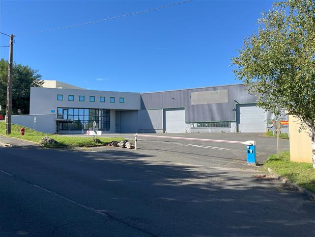 Local d'activités Location 01480 JASSANS RIOTTIER