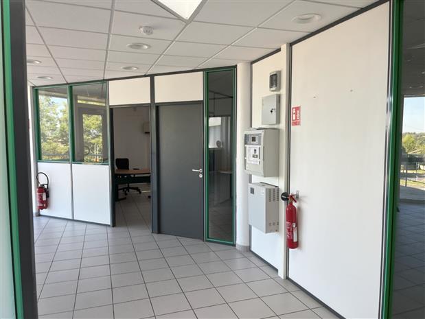 Local d'activités Location 01480 JASSANS RIOTTIER